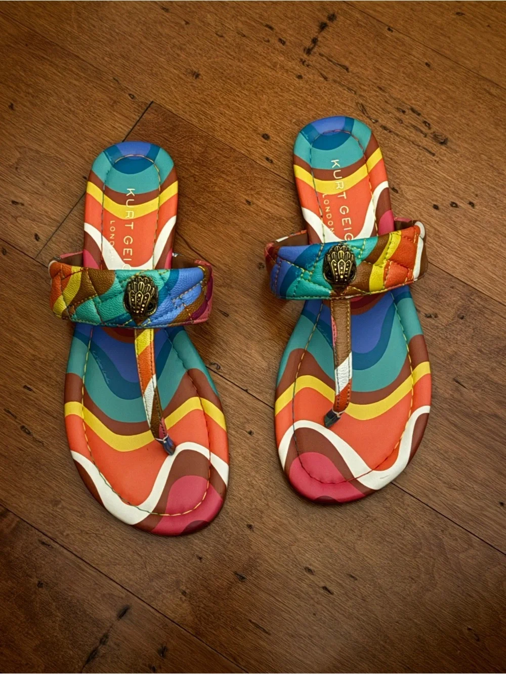 🌈Kurt Geiger London Kensington T-Bar Sandal w eagle head, like new , sz 36
